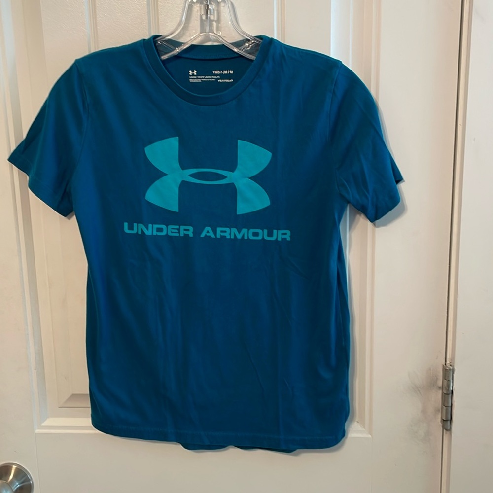 Under Armor Boy’s M 10-12 Tee